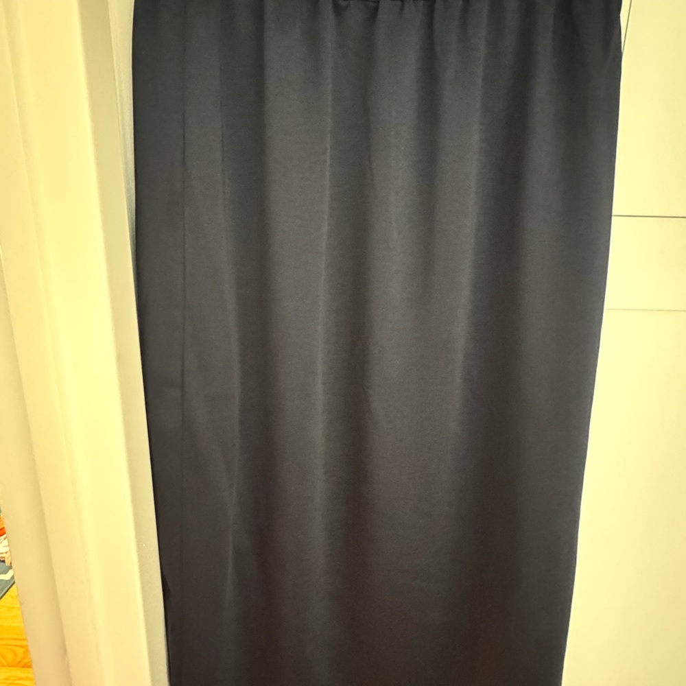 GAP Navy Midi Skirt